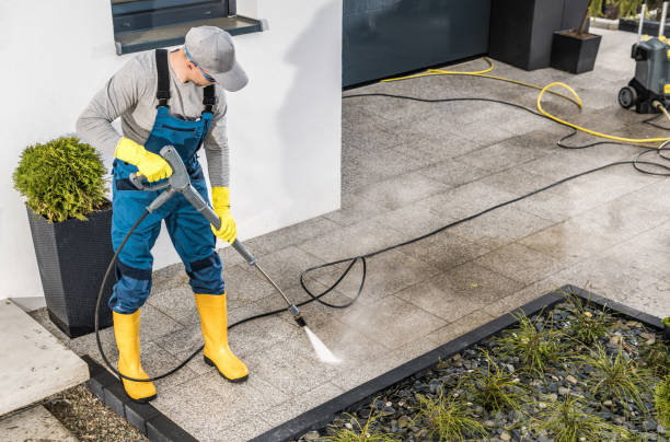Best Pressure Washing Contractors  in Glenmoor, OH